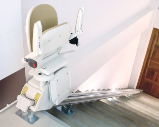 Sitzlift an einer Treppe