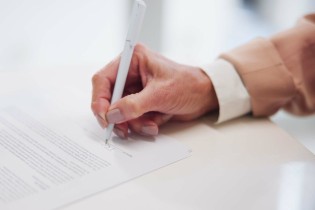 Hand unterzeichnet Generalvollmacht