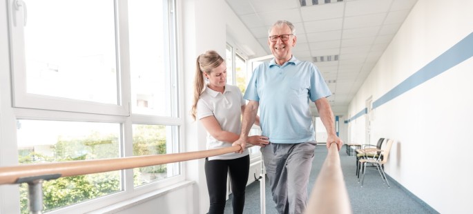 Risikofaktor Schlaganfall - Ein Schlaganfall-Patient bei der Reha